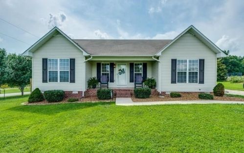 6202 Cheyenne Trl, Baxter, TN 38544-4749