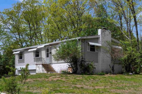 177 High St, Somersworth, NH 03878-1823