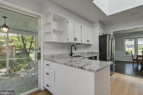 12811 Camellia Dr, Silver Spring MD 20906-3315 exterior