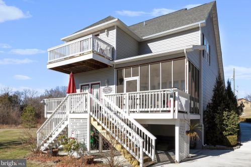 52 Oak Crest Dr, Richmond National Battlefiel, VA 22835-1579