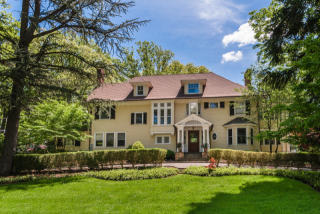70 Oak Ridge Ave, Summit, NJ 07901-4314