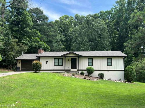 891 Ray Dr, Conyers GA  30012-2149 exterior