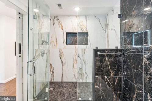 2236 Hancock St, Philadelphia PA  19133-3719 exterior