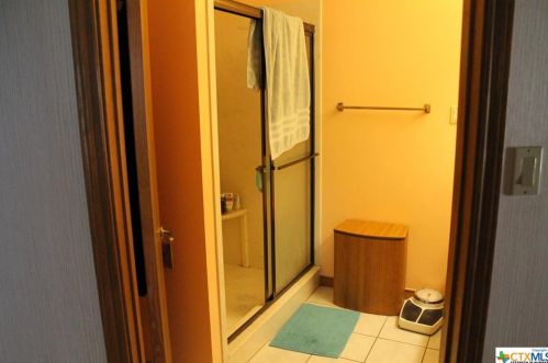 152 Gardenridge Dr, Seguin TX 78155-5277 exterior