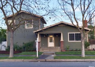 216 Hutchins St, Lodi, CA 95240-1920