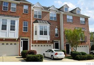 202 Napa Valley Way, Chapel Hill NC  27516-8768 exterior