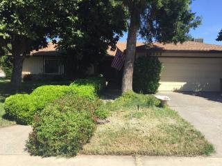 1045 Snowshoe Way, Manteca, CA 95336-3826