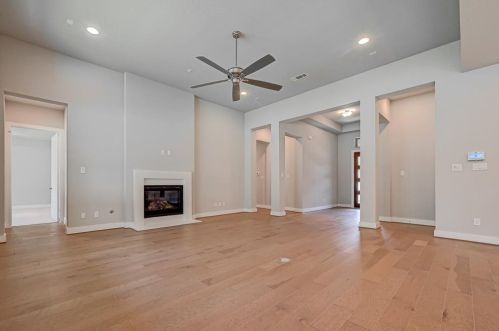 999 Briac Ln, Conroe TX  77301-4109 exterior