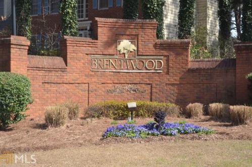 1609 Brentwood Xing, Conyers GA  30013-2195 exterior