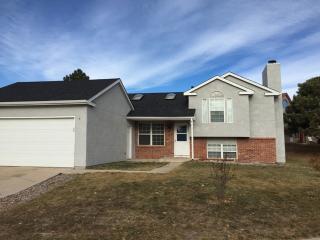 7750 Lindsey Dr, Colorado Springs CO  80920-4235 exterior