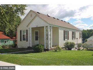 121 4th St, Carver, MN