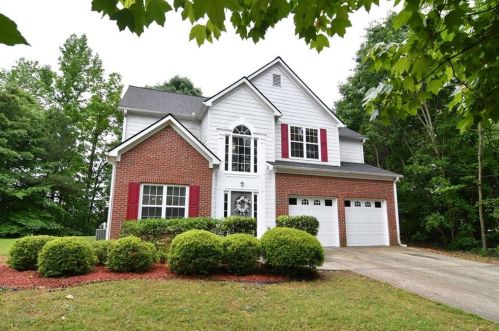 271 Wentworth Dr, Holly Springs, GA 30114-8801