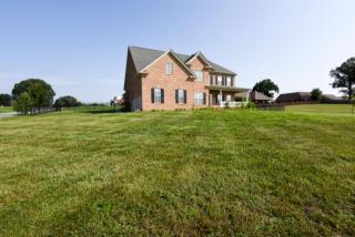 222 Illinois Ave, Seymour, TN 37865-4692