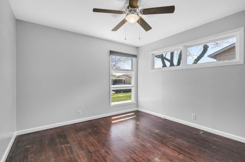 4917 Stephanie Dr, Fort Worth TX  76117-2364 exterior