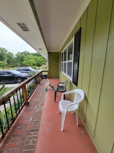 1308 Davis St, Buford, GA 30518-4872