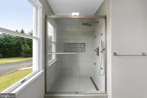 8538 Orndorff Rd, Graceham MD 21788-1337 exterior