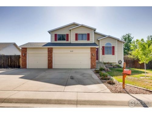 213 44th Ave, Greeley, CO 80634-1082