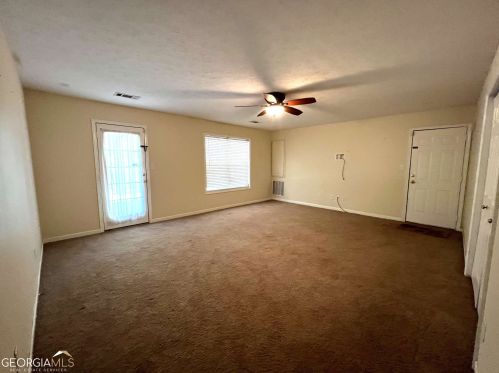 171 Wellington Dr, Lagrange GA  30241-7729 exterior