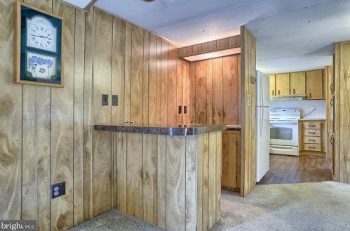 606 Spg Gdn St, Carlisle PA  17013-2526 exterior