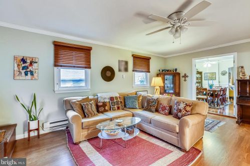 2225 Luzerne Ave, Silver Spring MD 20910-2135 exterior