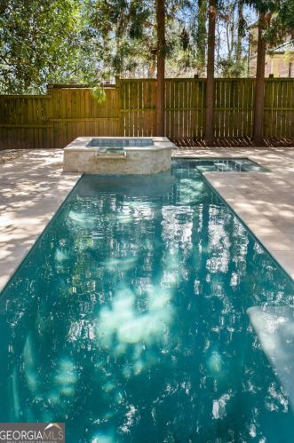 2731 Arden Rd, Atlanta GA  30305-1913 exterior