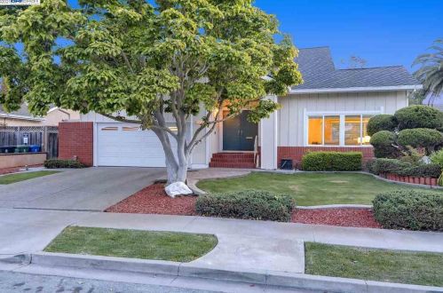 35345 Cheviot Ct, Newark, CA 94560-1424