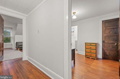 445 Duke St, Lancaster PA  17602-4205 exterior