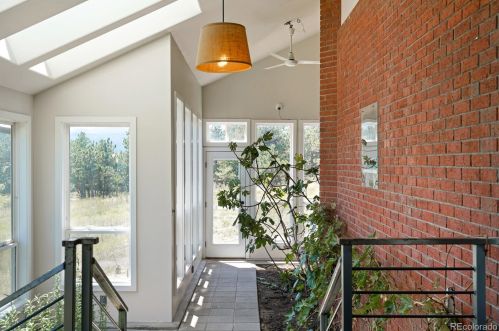 395 Cougar Dr, Boulder CO  80302-9521 exterior