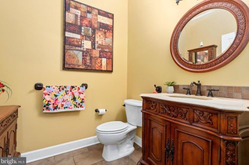 609 Atlantic, Camden NJ  08108-3420 exterior