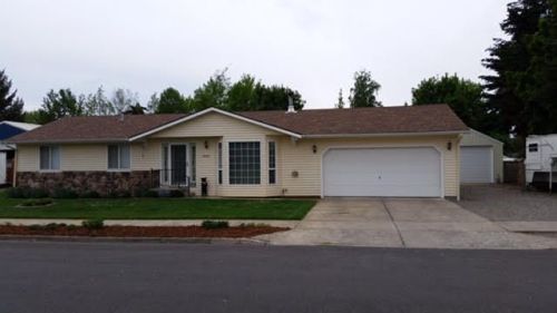 3828 Sherlock Ave, Coeur D Alene ID  83815-7958 exterior