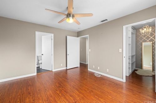 4817 120, Hawthorne CA 90250-2724 exterior