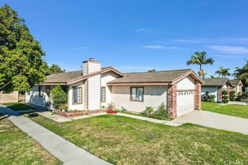 603 Borchard Ave, Santa Ana, CA 92707-1945