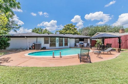 6605 Trail Lake Dr, Fort Worth TX  76133-5006 exterior