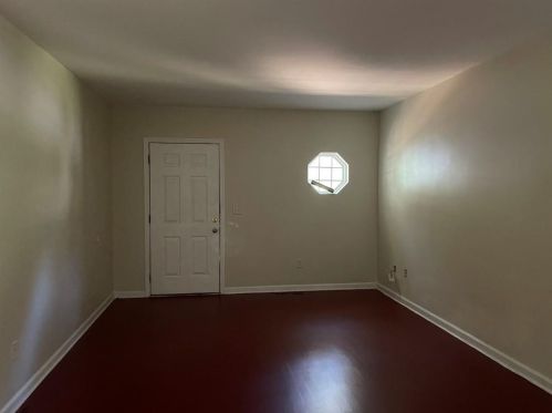 501 Pine Park St, Monroe, GA 30655-3335