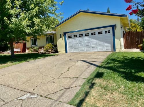 8013 Livorna Way, Fair Oaks, CA 95628-5936