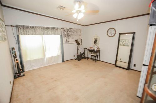 2645 Fairway Dr, Angleton TX 77515-7396 exterior