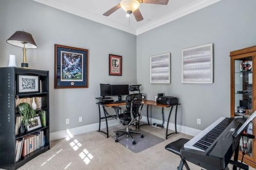 2507 Brookline Cir, Atlanta GA  30319-3690 exterior