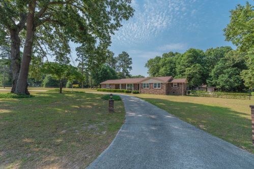5050 Woodcrest Way, North Augusta, SC 29842-7582