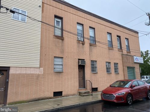 1527 Jackson St, Philadelphia, PA 19145-3943