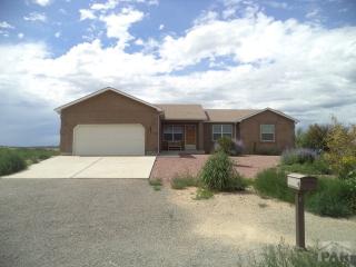 895 Cholla Pl, Pueblo, CO 81007-3441