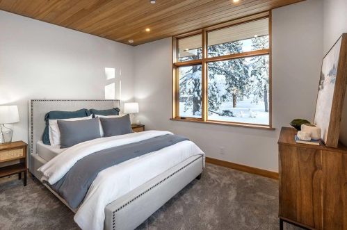 705 John Mckinney, Truckee CA  96161-5190 exterior