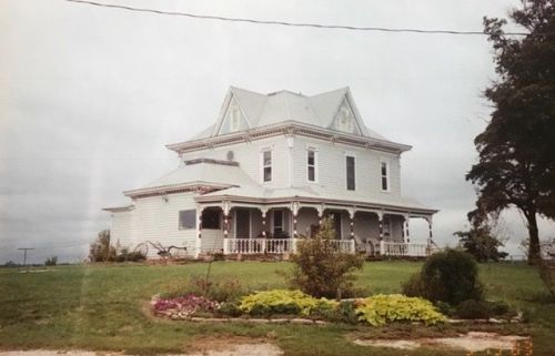 792 Grand Rd, Uniontown, KS 66779-8087