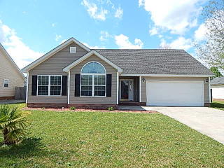2136 Carriage Place Dr, Florence SC  29505-6864 exterior