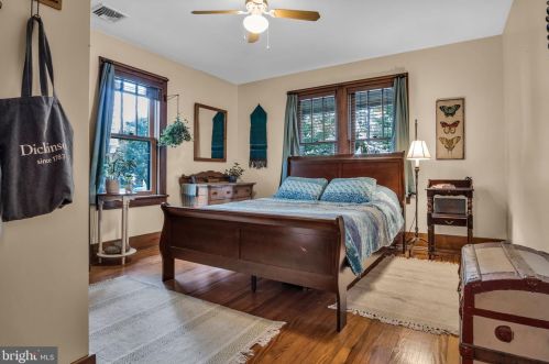 125 Parker St, Carlisle PA  17013-2821 exterior