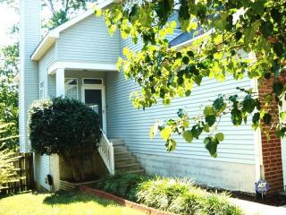5807 Avalon Ct, Hermitage, TN 37076-4409