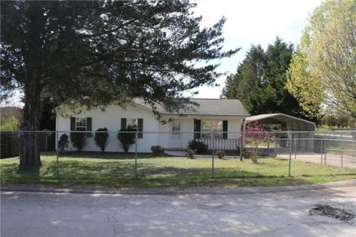 302 Stewart Rd, Walhalla, SC 29691-5335