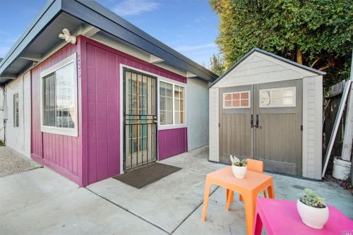 635 Rodeo Ave, Rodeo, CA 94572-1451