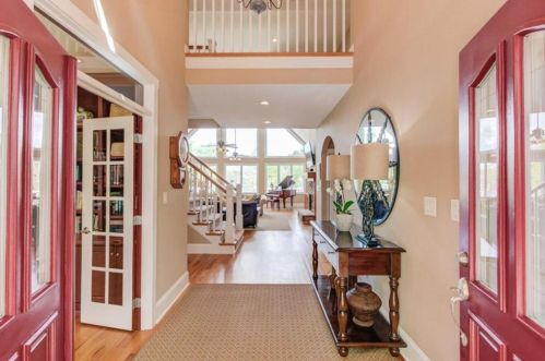 1126 Shoreline Dr, Jefferson GA  30549-2142 exterior