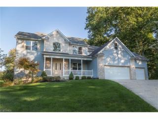 9979 Weathersfield Dr, Concord Township, OH 44060-6833