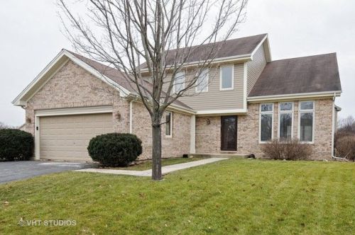 14 Callery Ct, Lemont, IL 60490-3174
